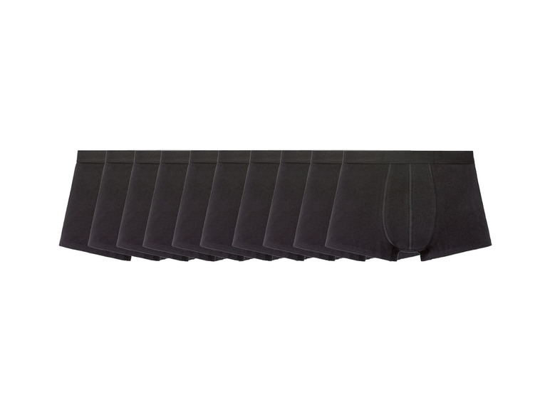 Een set van tien zwarte boxershorts.