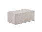 Rechthoekig lichtgrijs marmeren blok met witte adering