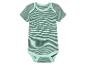 Een gestreept babypakje met korte mouwen.