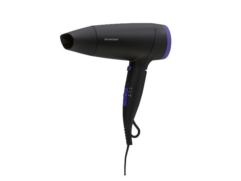 Zwarte SilverCrest haardroger met geïntegreerde bediening.