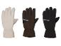 Drie paar skihandschoenen in beige, bruin en zwart.
