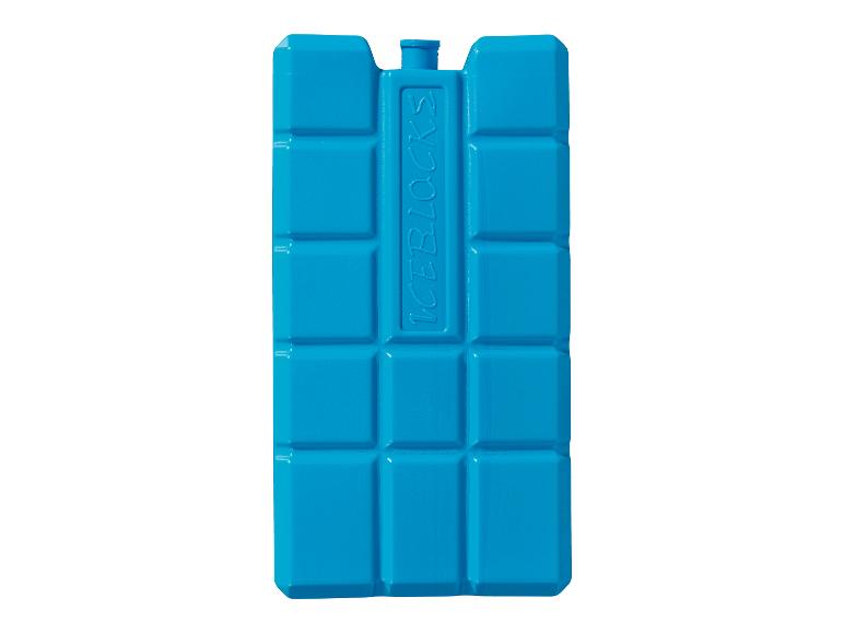 Blauw koelelement met de inscriptie 'ICEBLOCKS'.