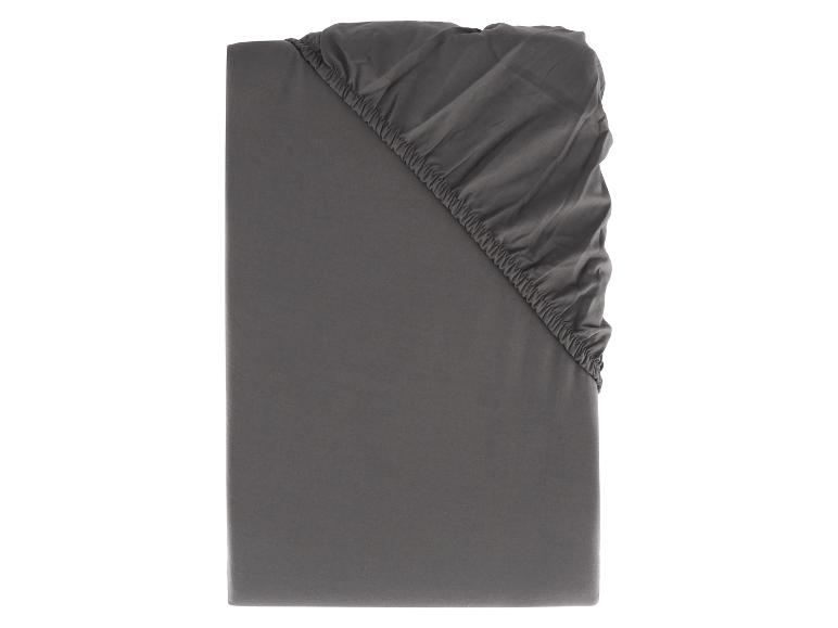 Grijze katoenen matrasbeschermers.