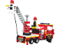 Speelgoedbrandweerauto met brandweerfiguren