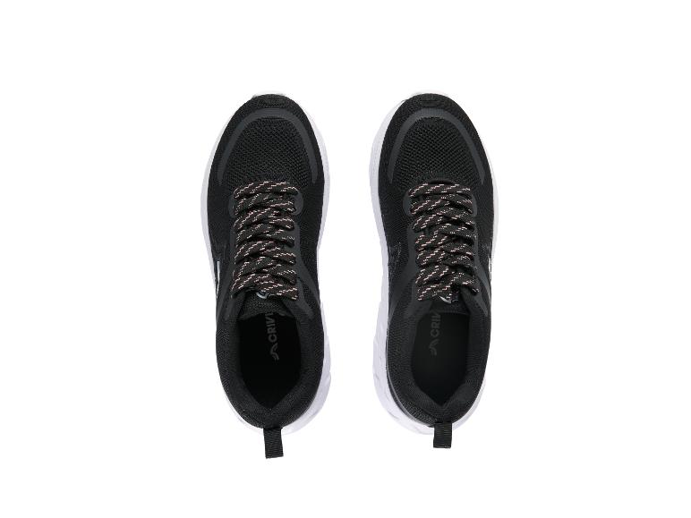 Paar zwarte CRIVIT sportschoenen met roze en zwarte veters, bovenaanzicht.