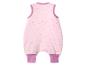 Roze babyslaapzak met sterrenprint en paarse manchetten