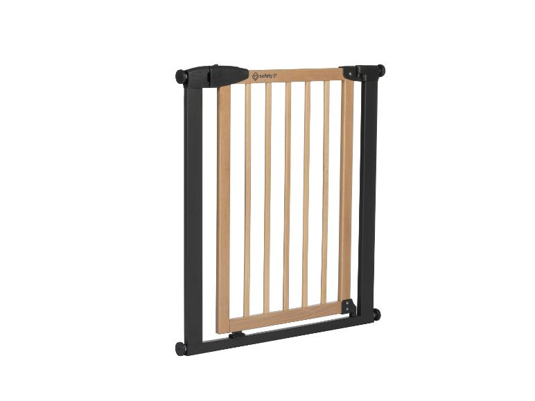 Houten en zwart veiligheidshekje met slot voor kinderen.