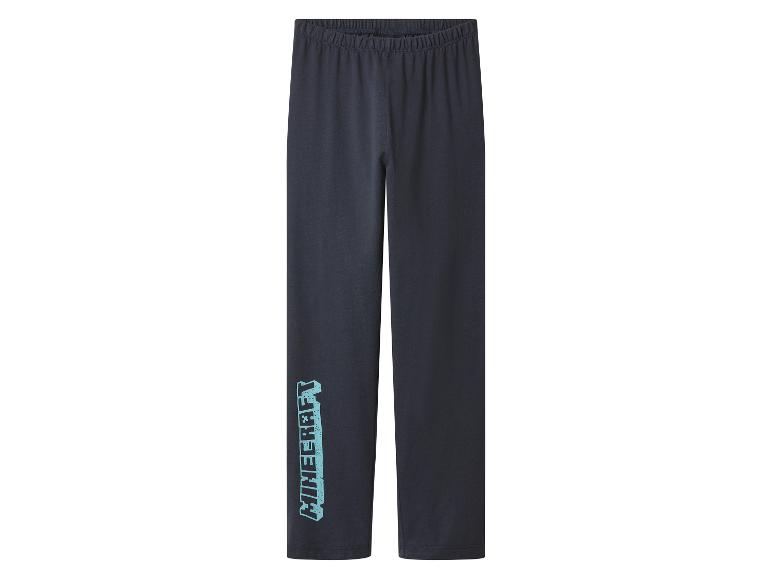 Donkerblauwe Minecraft pyjamabroek met een lichtblauw logo op de linkerpijp