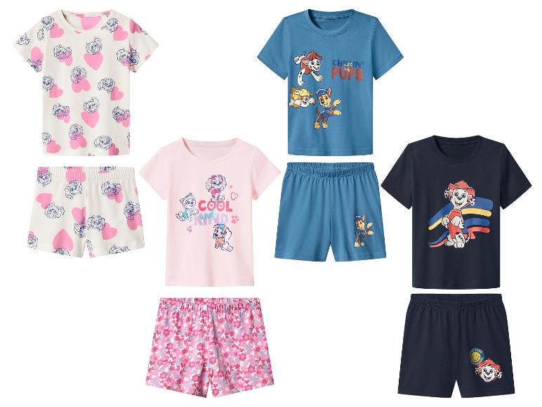 Kinderpyjamasets met diverse cartoonhondenprints en patronen.