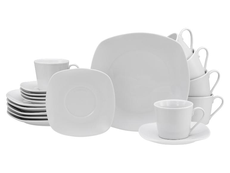 Wit vierkant servies met borden, schotels en kopjes.