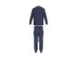 Blauwe kinderpyjama met lange mouwen, bouwmachineprint en effen blauwe broek.