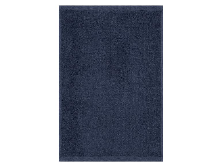 Donkerblauwe handdoek