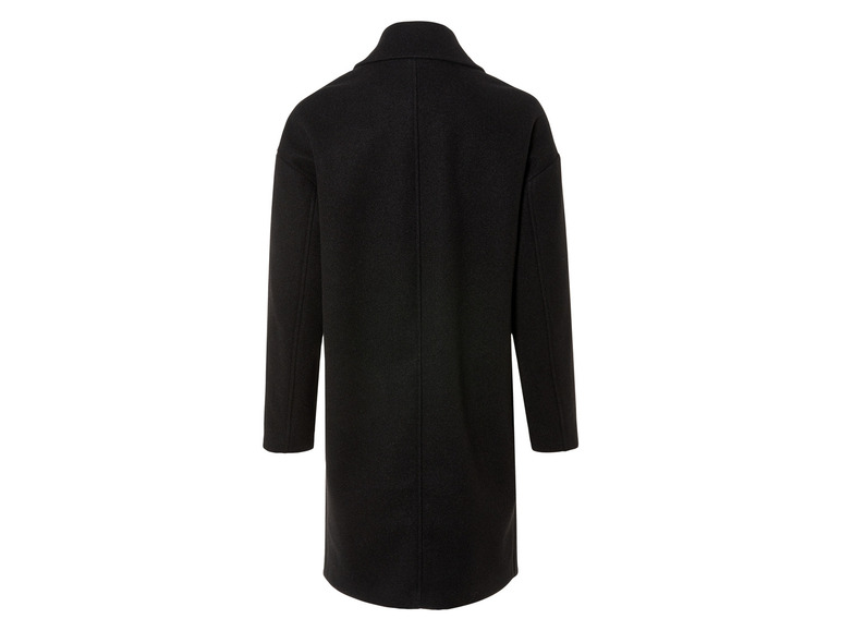 Een zwart wollen jasje