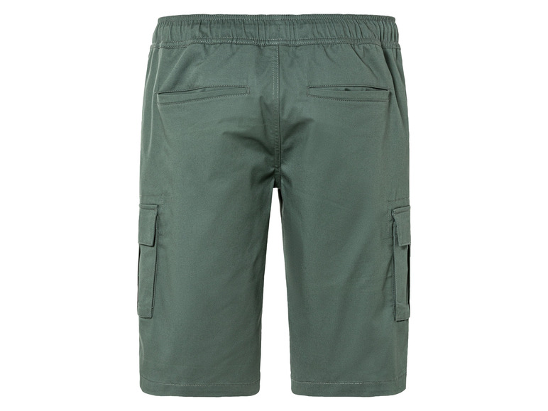 Groene cargo shorts met elastiek in de taille.