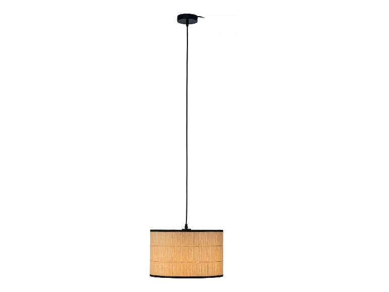 Hanglamp met cilindervormige lampenkap van natuurlijk hout en zwarte details.