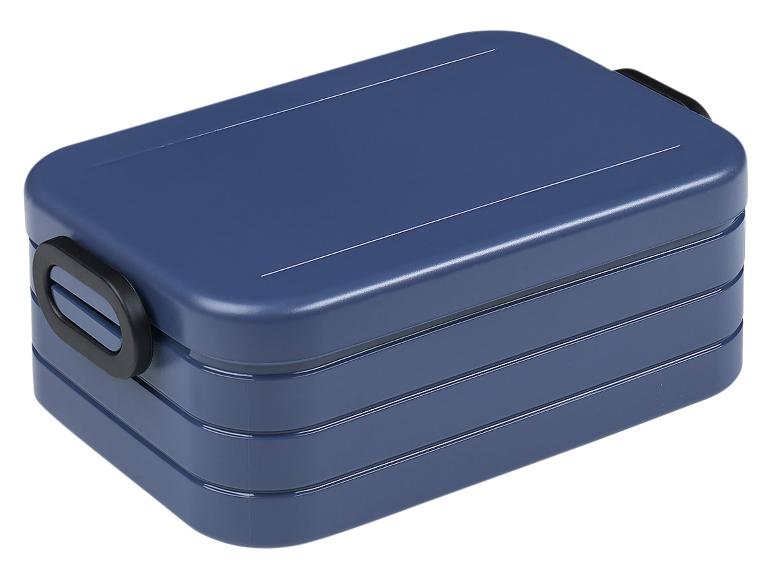 Blauwe drielaagse lunchbox met zwarte handvatten.