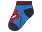 Blauwe kindersok met rood superheldenmaskerontwerp en donkerblauwe accenten.