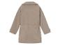 Beige trenchcoat met ceintuur.
