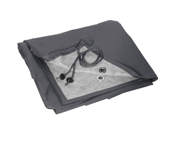 Grijze beschermhoes met rits en trekkoorden.