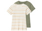 Twee T-shirts, één gestreept met beige en witte strepen en één effen groen.