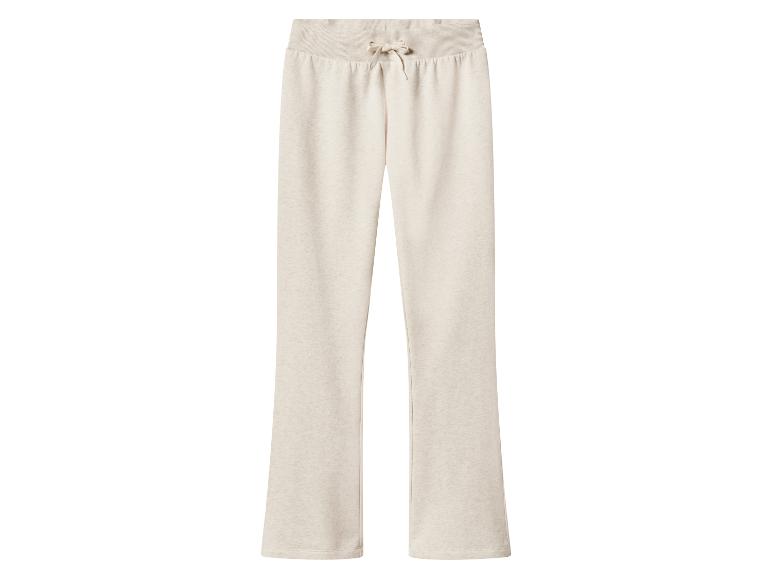 Beige dames joggingbroek met rechte pijpen en trekkoord in de taille.
