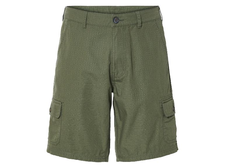 Olijfgroene cargoshorts met zakken.