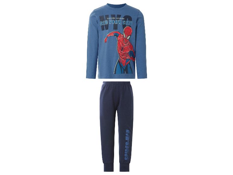 Jongenspyjama met blauw shirt met lange mouwen met Spiderman-afbeelding en donkerblauwe broek.
