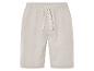 Beige linnen shorts, casual stijl.