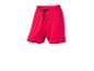 Rode sportshorts met een zwart trekkoord en een klein zwart logo