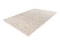 Beige rechthoekig vloerkleed met een geometrisch patroon van vierkanten en diagonale lijnen.