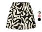 Dames shorts met abstracte zwart-witte print en elastische tailleband.