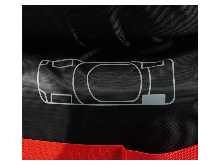 Een zwarte tas met een witte logo en rode details.