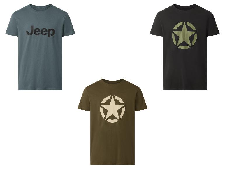 Drie Jeep T-shirts: één grijs met 'Jeep' logo, één zwart en één olijfgroen met een sterlogo.