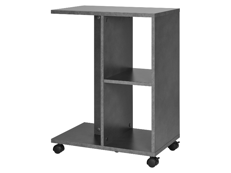 Een grijze, rollende bijzettafel met planken.