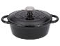 Zwarte gietijzeren pan SilverCrest met deksel.