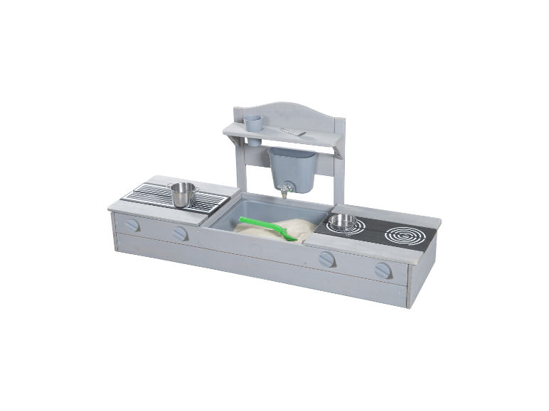 Houten speelkeuken met gootsteen en fornuis.