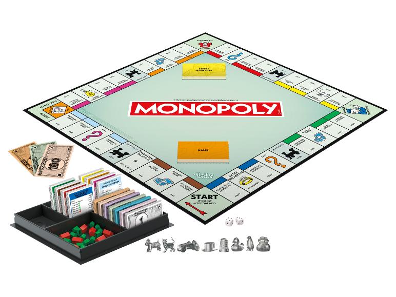 Monopoly bordspel met bord, geld, pionnen, dobbelstenen en eigendomskaarten.
