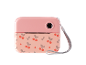 Roze instant camera met kersenpatroon en polsbandje.