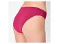 Vrouw draagt fuchsia geribde hoge taille slip, zijaanzicht