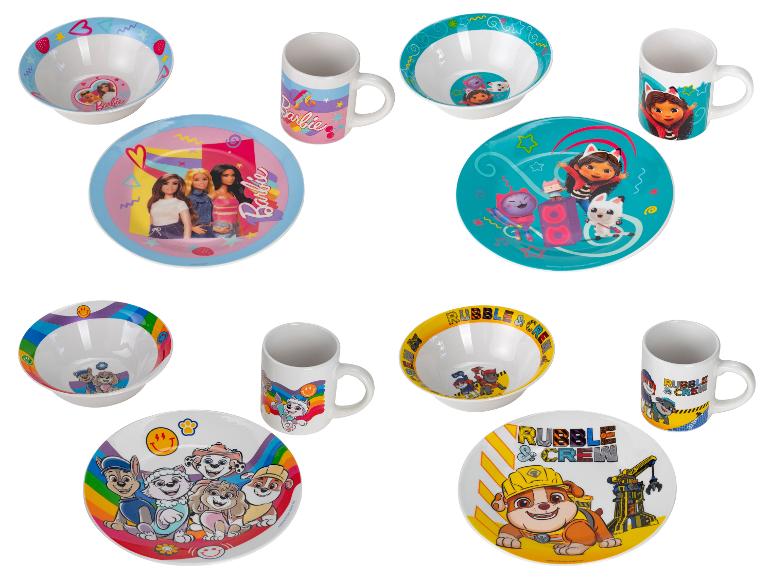 Set van kommen, borden en mokken met Barbie, Gabby's Dollhouse, Paw Patrol en Rubble & Crew thema's.