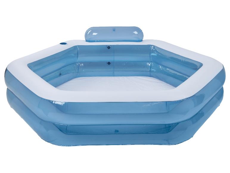 Blauw, zeshoekig opblaasbaar zwembad met hoofdsteun.