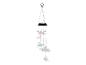 Solar wind chime met decoratieve libellen.