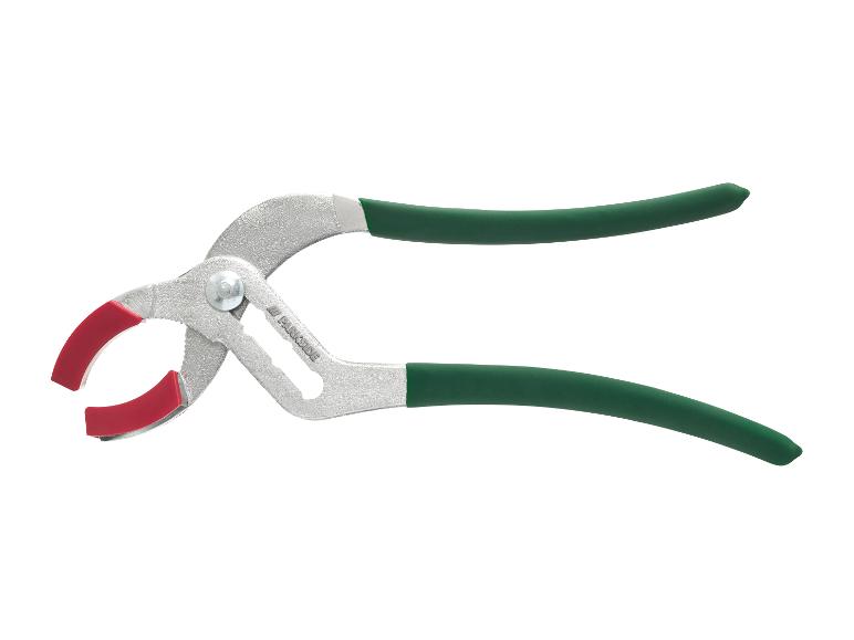 Een groene Parkside waterpomptang met rode handvatten.