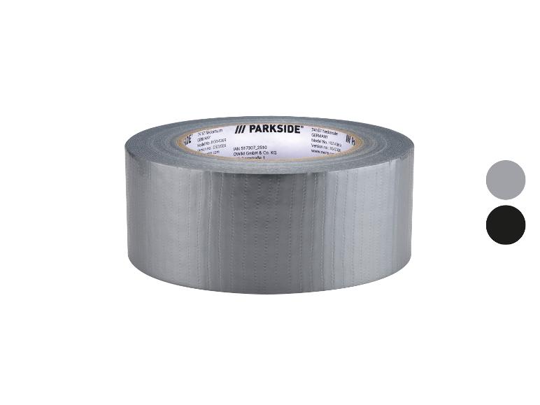 Grijze ducttape met model- en fabrikantinformatie.
