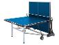 Donic Outdoor Roller 1000: blauwe tafeltennistafel met opklapbaar systeem.