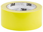 Een rol gele 3M ducttape.