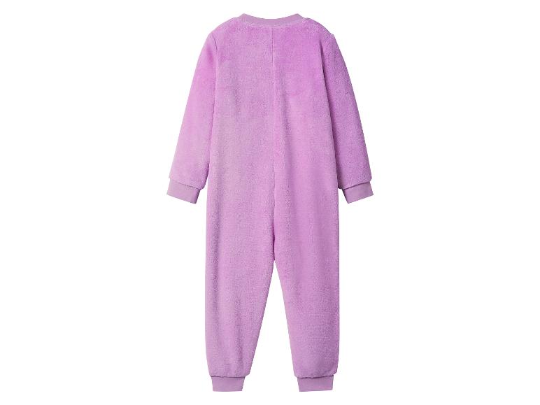 Achteraanzicht van een paarse fleece onesie met lange mouwen en geribde manchetten.