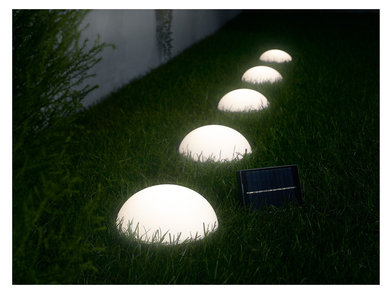 Ga naar volledige schermweergave: LIVARNO home Solar-vloerlampketting - afbeelding 6