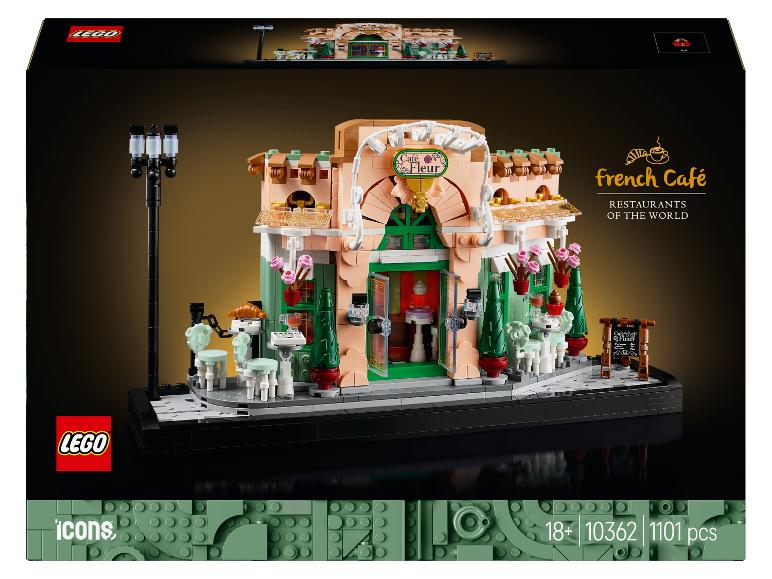 De LEGO Icons French Café set, met 1101 onderdelen, toont een gedetailleerd café met een buitenterras.