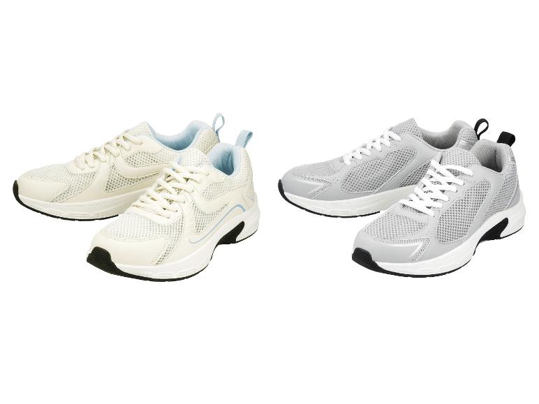 Twee paar damessportschoenen: beige en grijs, met witte zool